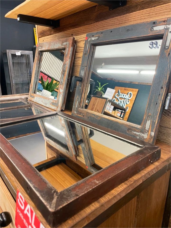 Vintage Spiegel aus alten Fensterrahmen | Fesnterspiegel Rahmenspiegel im Landhaus Stil | Alles Unikate und in geringer Stückzahl verfügbar | Fenster Rahmen Spiegel Dekoration Hochzeit Garten Wohnung in Berlin