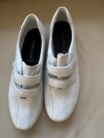 Waldläufer Schuhe Größe 7/40 Weite H neu mit Klettverschluss Hessen - Hochheim am Main Vorschau