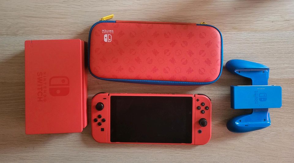 Nintendo Switch Special Edition in Korbach