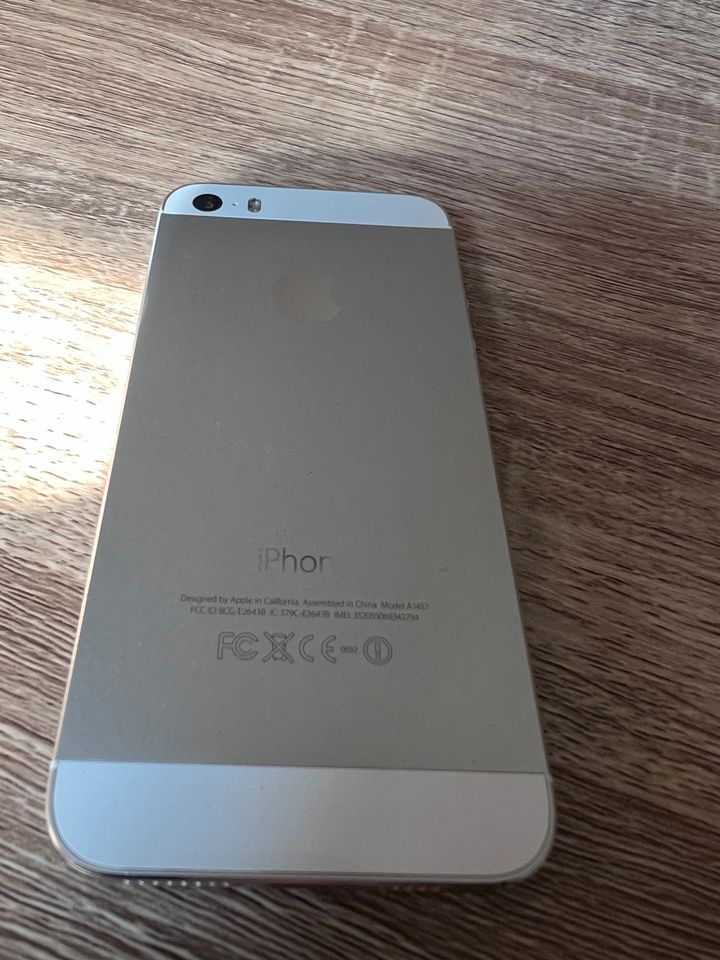 iPhone 5S Weiß in Abtsgmünd