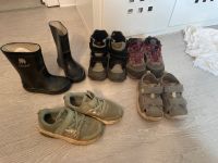 Kinderschuhe zu verschenken 23/25/277 Gummistiefel Sandalen Hamburg Barmbek - Hamburg Barmbek-Süd  Vorschau