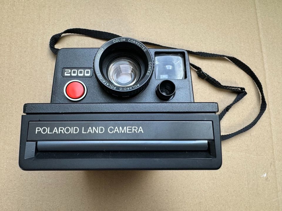 Polaroid 2000 Sofortbildkamera SX-70 Film in Frankfurt am Main