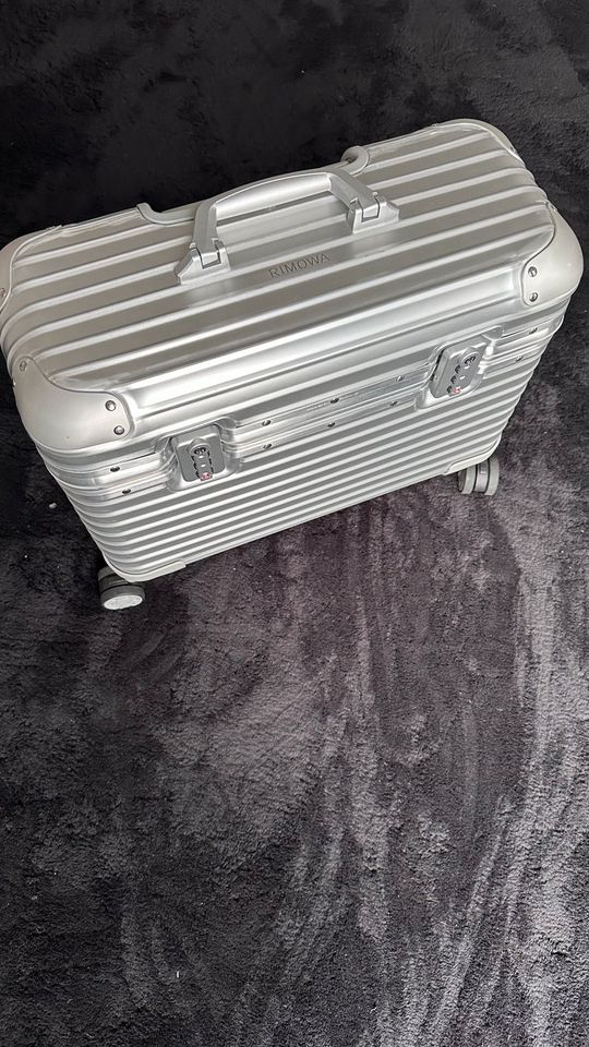 Rimowa Pilot Case in Schenefeld