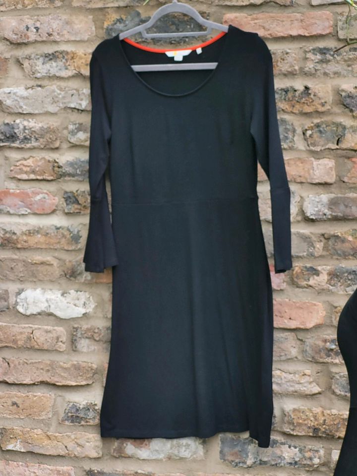 ♥️ Kleid von Boden mit Elastan und trompetenärmeln 12L in Bonn