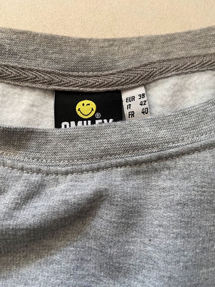 Smiley Pullover in Lübbecke 