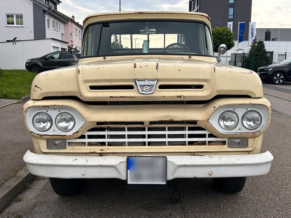 Ford F100 PickUp Longbed Styleside V8 1960 in Crailsheim