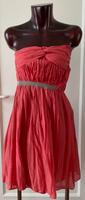 Trägerloses korallfarbenes Kleid von Mango, Gr L Hessen - Eschborn Vorschau