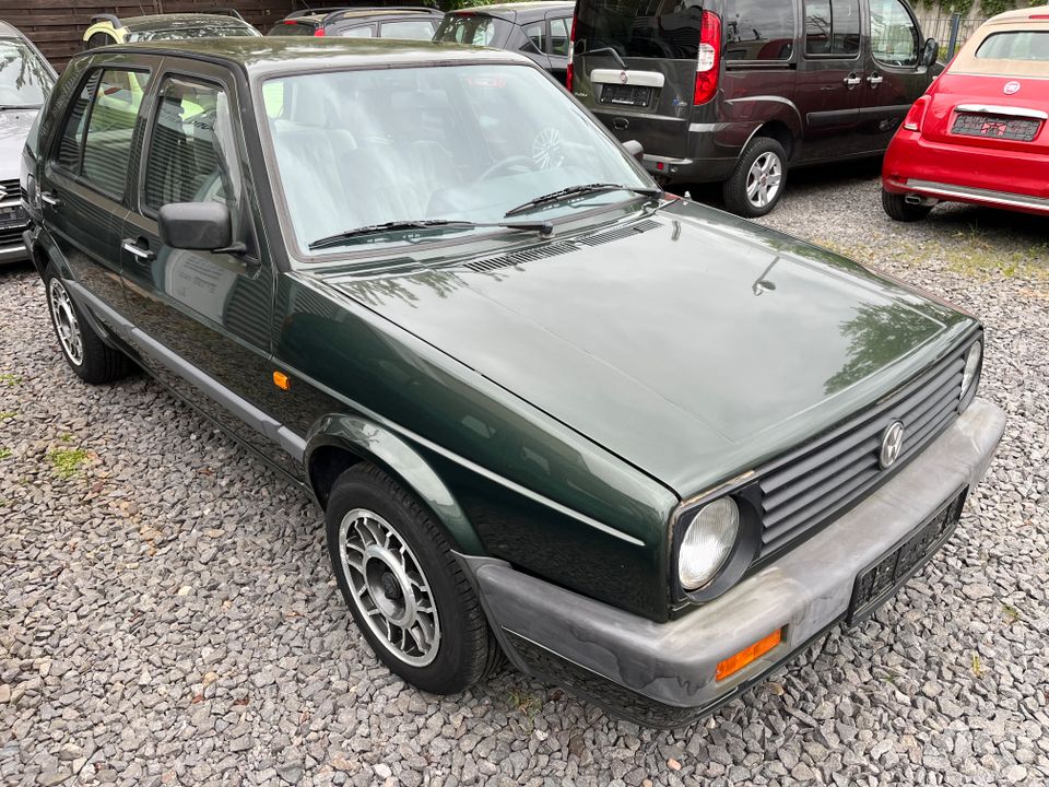 VW Golf II GL 1.8 Automatik / 2.Hand / eFH / TÜV neu in Bonn