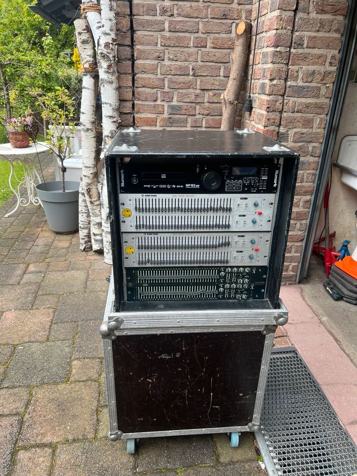 12HE Case in Case Rack Haubencase in Oberhausen