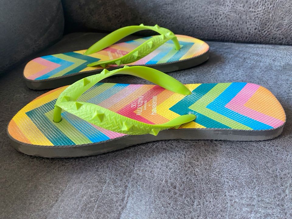 HAVAIANAS  Valentino Flip Flops Gr. 37, grün in Hilden