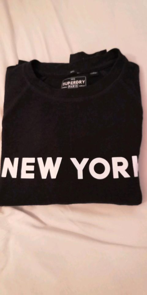 Sweater superdry Pullover #langarmshirt schwarz 36 #S #New York in München