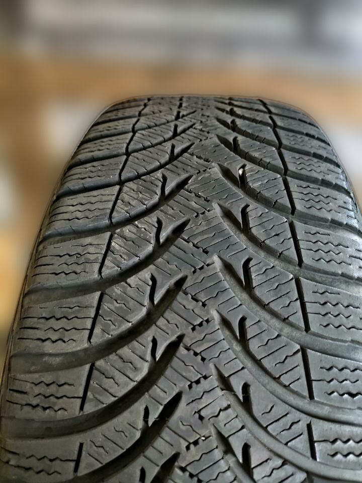 ✓MICHELIN WINTERREIFEN MERCEDES C-KLASSE W205 205/60 R16 92H in Herten