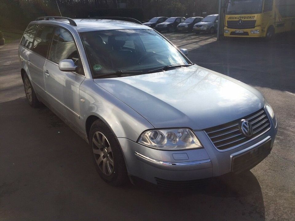 VW Passat 3BG Ersatzteile / Ersatzteilträger in Recklinghausen