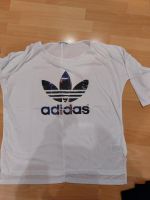 Adidas Set Gr.M und Puma Shirts Gr.S Damen Bayern - Coburg Vorschau