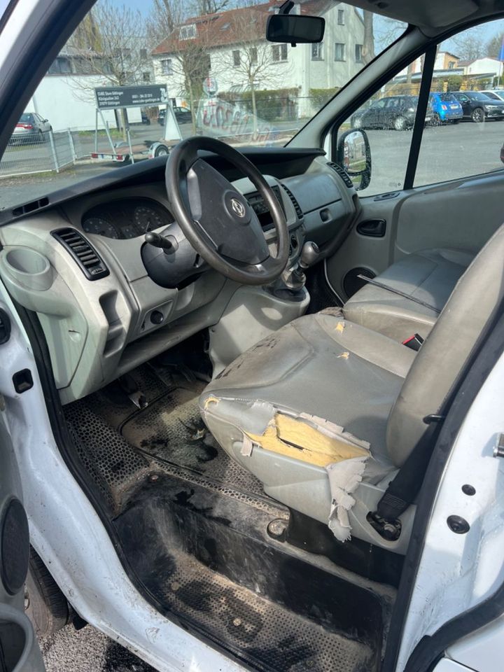 Opel Vivaro Kasten L1H1 2,9t in Bovenden