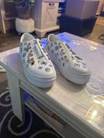 Guess Schuhe Hessen - Hanau Vorschau