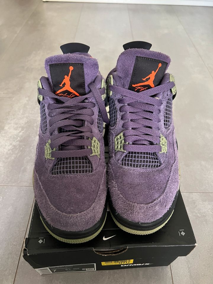 Nike Jordan 4 Canyon Purple wie NEU Gr. 40,5 in Neuss