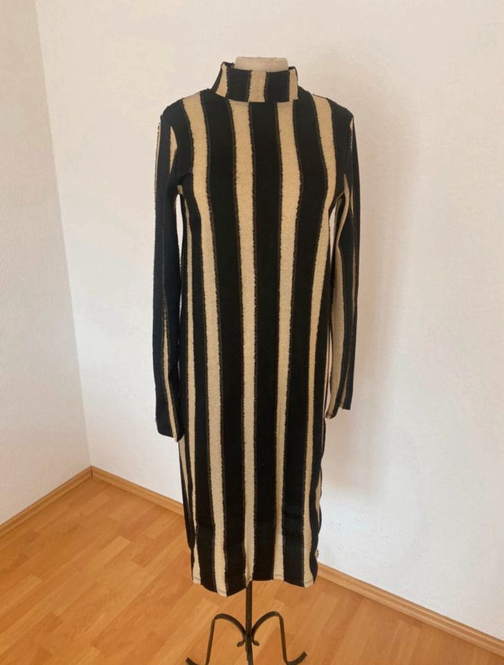 Kleid Abendkleid Zara schwarz Gold S 36 in Düsseldorf