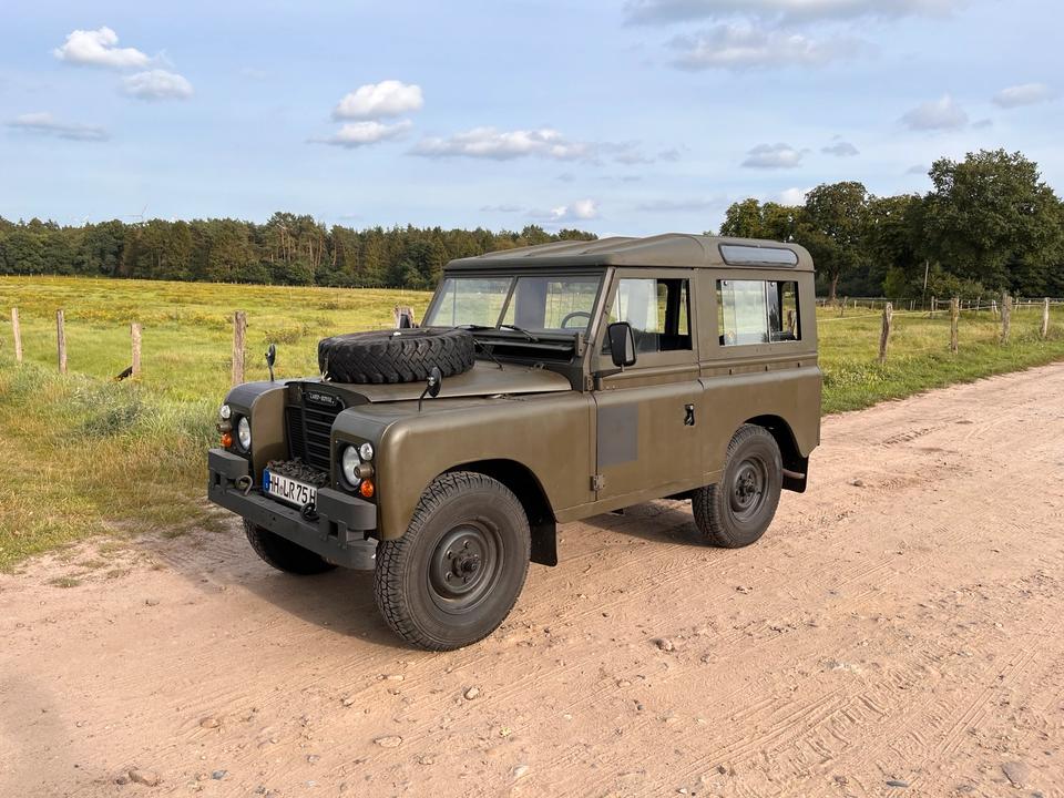 Land Rover Serie 3 Cabrio Hardtop Benzin Linkslenker (Defender) in Rosengarten