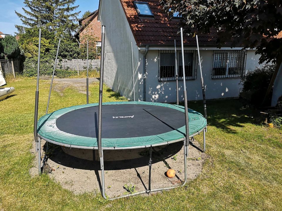 Trampolin Ampel 24 Garten mit Netz 366 Durchmesser in Hannover -  Misburg-Anderten | Spielzeug für draussen günstig kaufen, gebraucht oder  neu | eBay Kleinanzeigen ist jetzt Kleinanzeigen