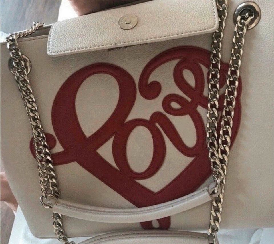 Love Moschino Tasche Umhängetasche in Bad Schwalbach