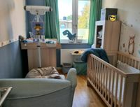 Wellemöbel Kinderzimmer aus Babybett, Wickelkommode, Regal, Board Schleswig-Holstein - Norderstedt Vorschau
