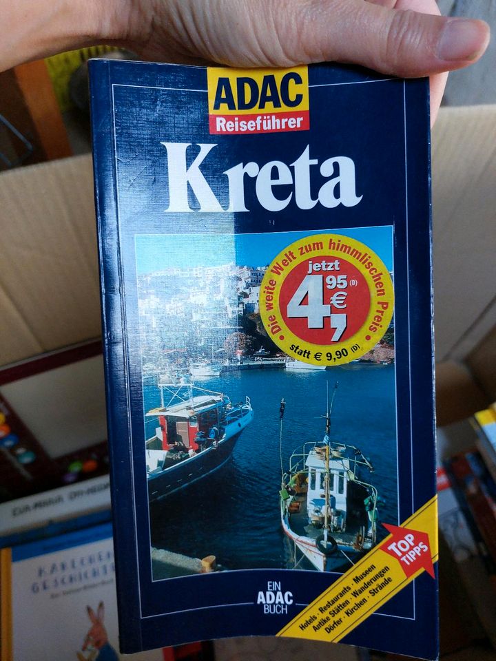 ADAC Reiseführer Paris Prag New York  Provence Kreta in Hamburg