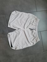 Herrenhose Sporthose Shorts Größe L grau Berlin - Reinickendorf Vorschau