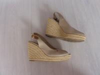 NEU Tommy Hilfiger Wedges Sandalette Gr. 38 NEU NP 79,95 Hessen - Hochheim am Main Vorschau