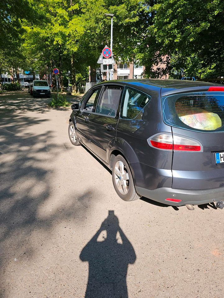 Ford S max in Schwanewede