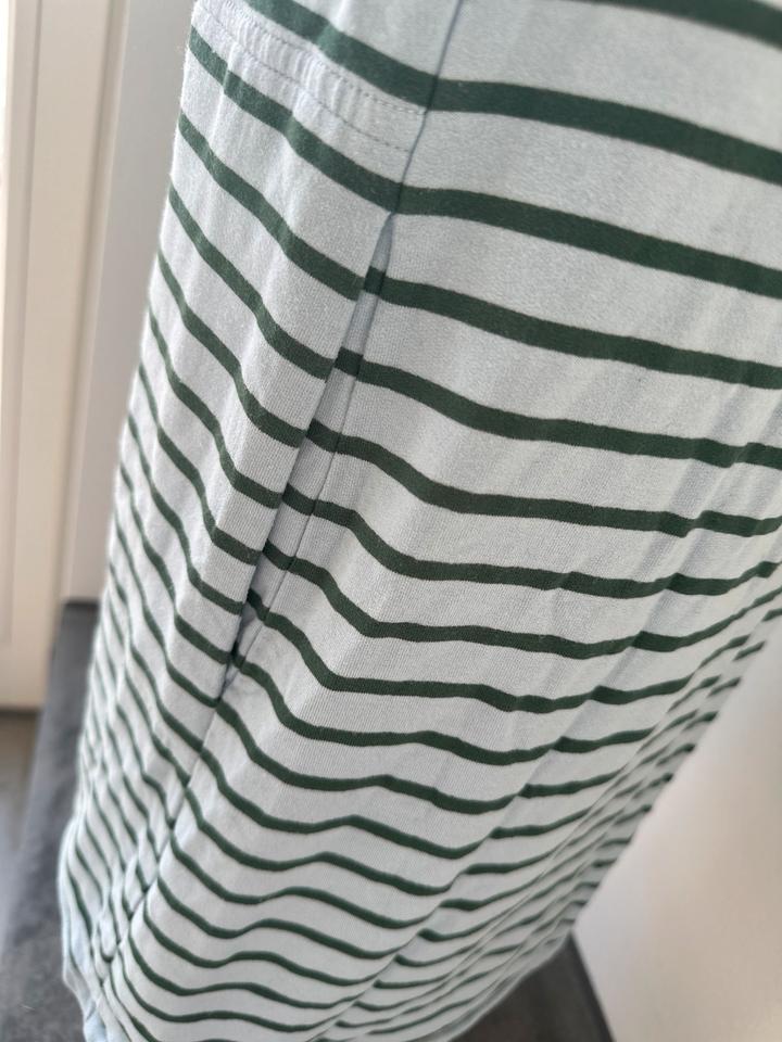 Orig. Boden Kleid mit Kapuze + Taschen Gr. UK12 38 Top Zustand! in Stephanskirchen