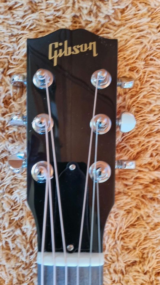 Gibson J-15 Akustikgitarre mit Tonabnehmer /USA in Nürnberg (Mittelfr)