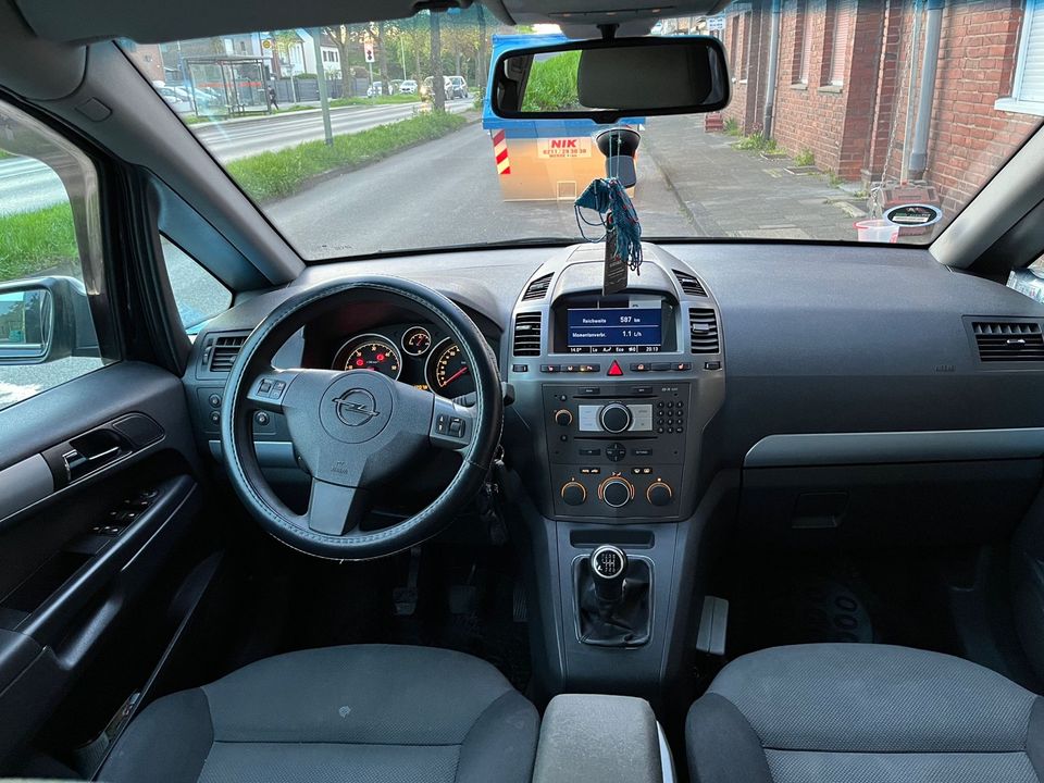 Opel zafira 1.9 in Neuss