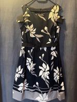 Cocktailkleid Comma Gr. 42 NEU schwarz mit Muster Bayern - Prichsenstadt Vorschau
