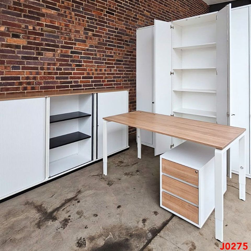 Büromöbel Set: PALMBERG Schreibtisch Highboard Schrank 80 cm weiß in Berlin