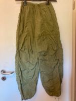 BERSHKA Hose XS Nordrhein-Westfalen - Höxter Vorschau