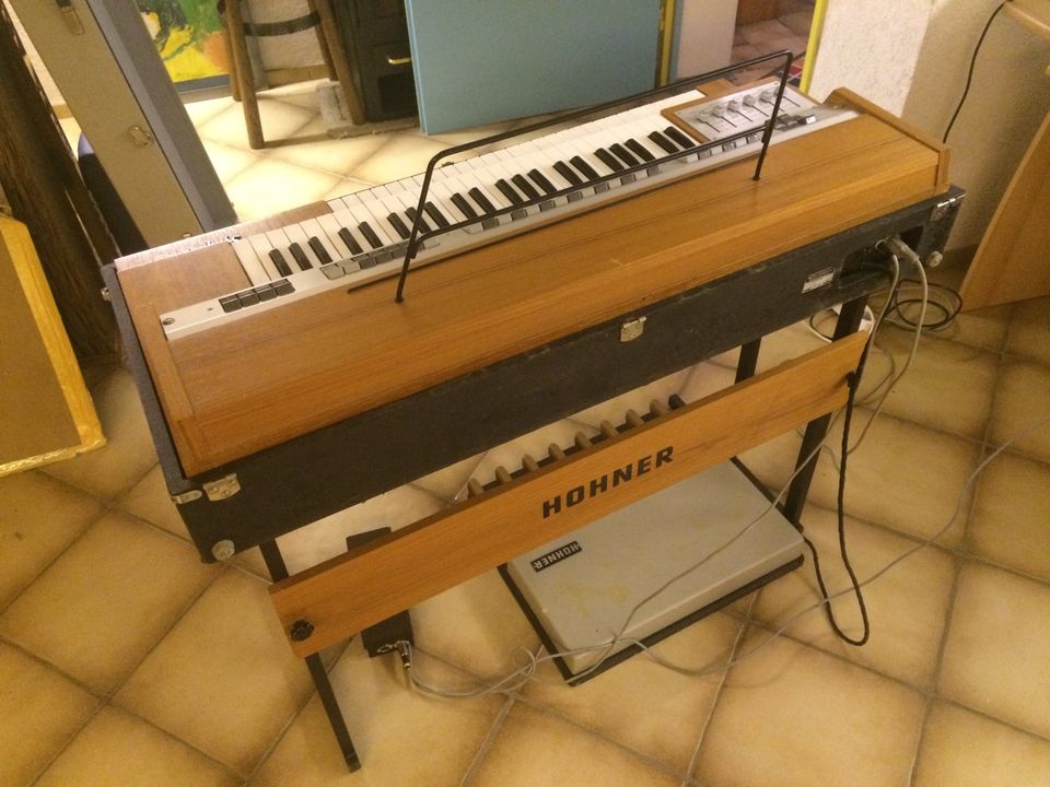 Orgel Hohner symphonic 707 in Durmersheim