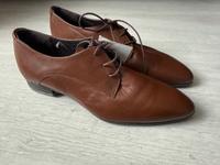 Damen Schnürschuhe NEU Gr. 38 Brandenburg - Mahlow Vorschau
