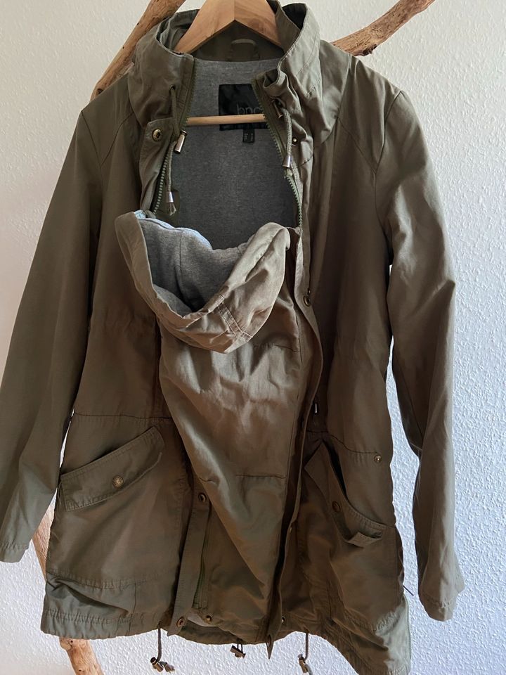 Tragejacke Umstandsjacke Größe 36 Bonprix Khaki/Oliv in Ottersberg