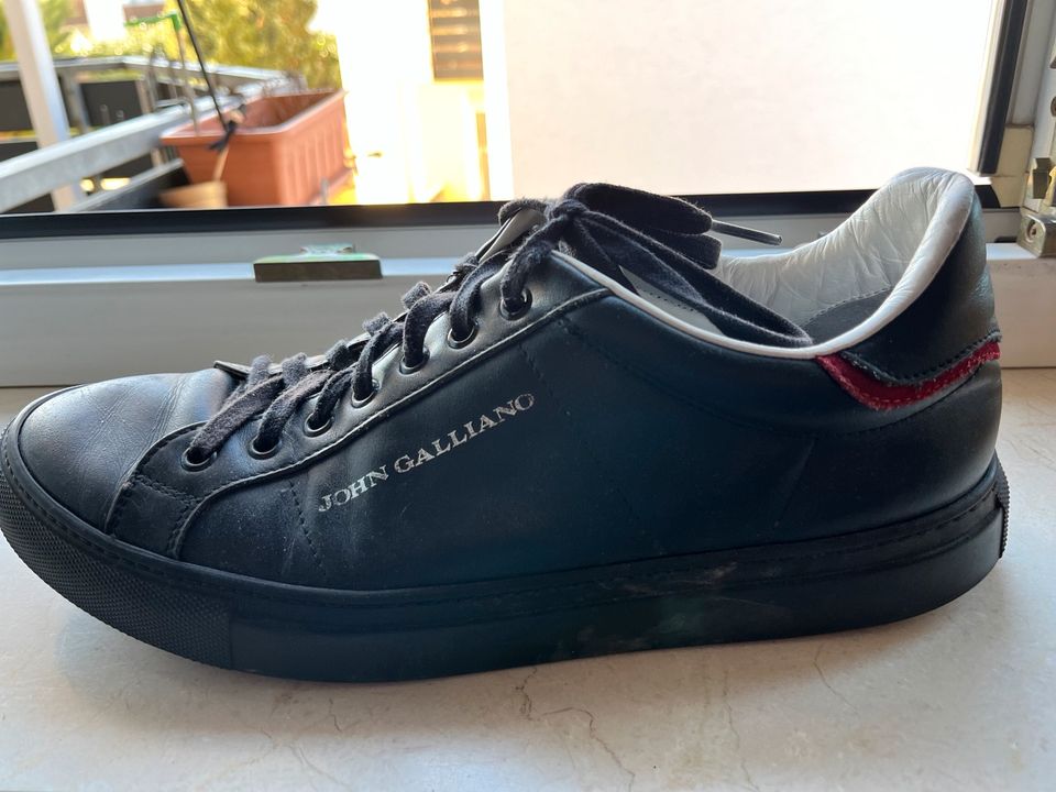 John Galliano Sneaker Größe 42 in Wiesbaden
