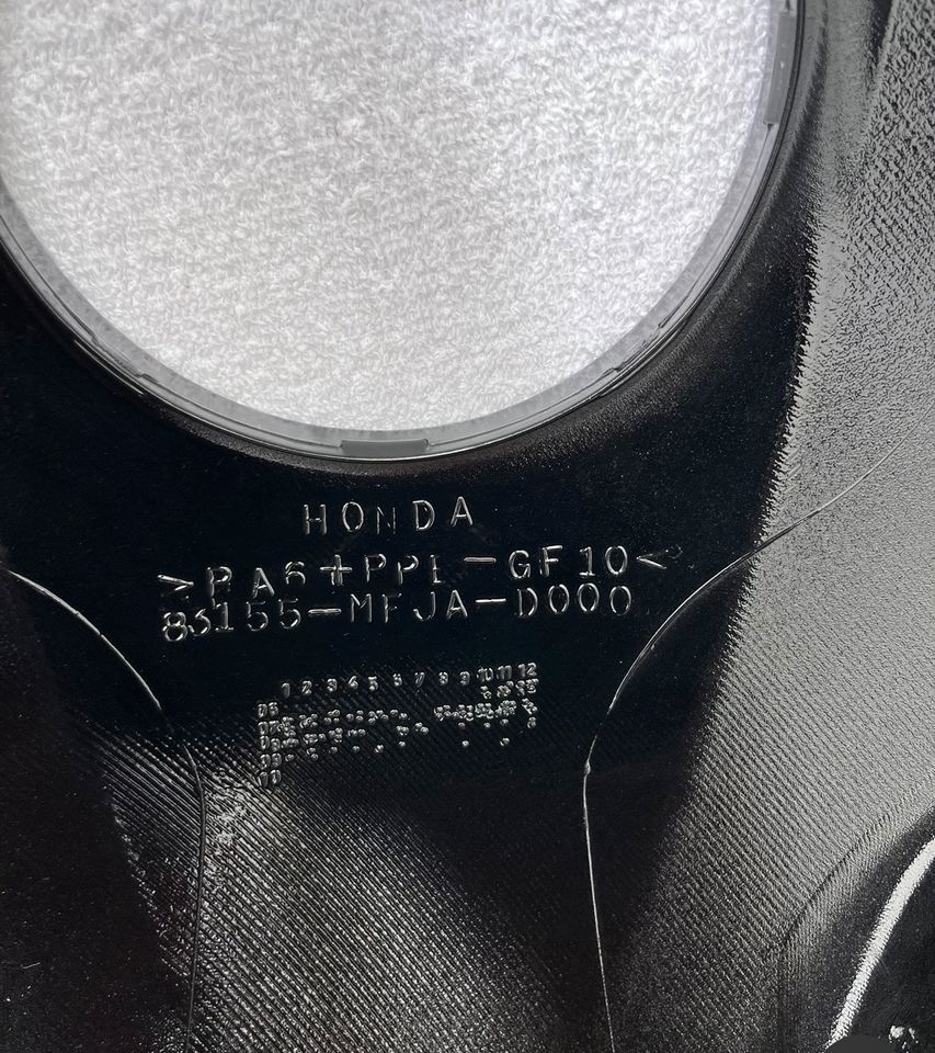 Tankhaube Tankverkleidung Honda CBR 600 RR PC 40 schwarz in Meppen