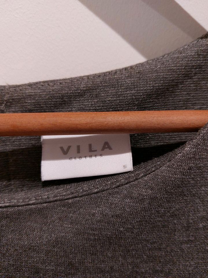 VILA Kleid Gr. S in München