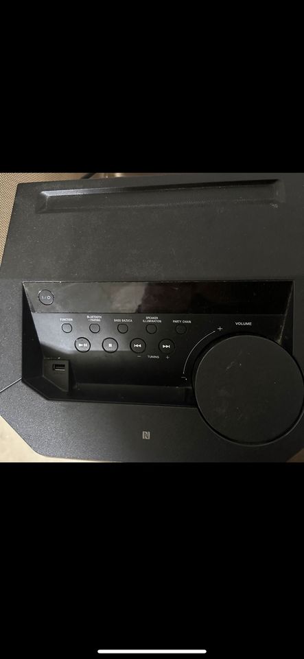 Sony Soundbar SS-GT1 und subwoofer SA-WGT1 in Gütersloh