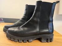Bootsvon TANGO, Größe 40 in schwarz Bayern - Allershausen Vorschau