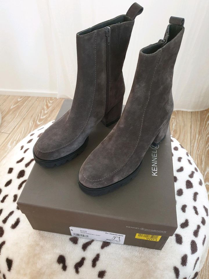 Kennel & Schmenger Stiefelette Boots Stiefel 38 Leder braun "Neu" in Essingen