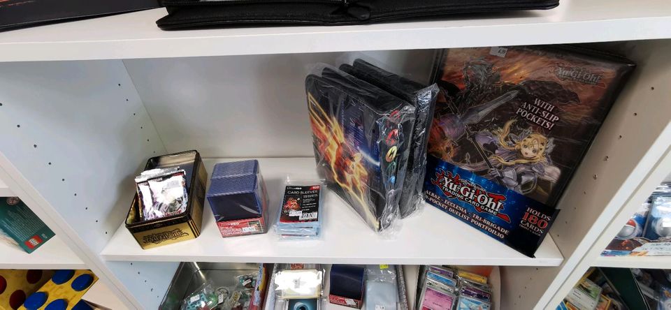 Sammelkarten & Merch Artikel - Pokémon, Magic Disney Yu-Gi-Oh in Recklinghausen