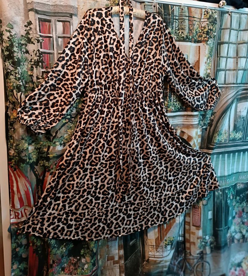 Leopard Kleid Gr ca 44 -48 2 XL Oversize in Bremen - Huchting | eBay  Kleinanzeigen ist jetzt Kleinanzeigen