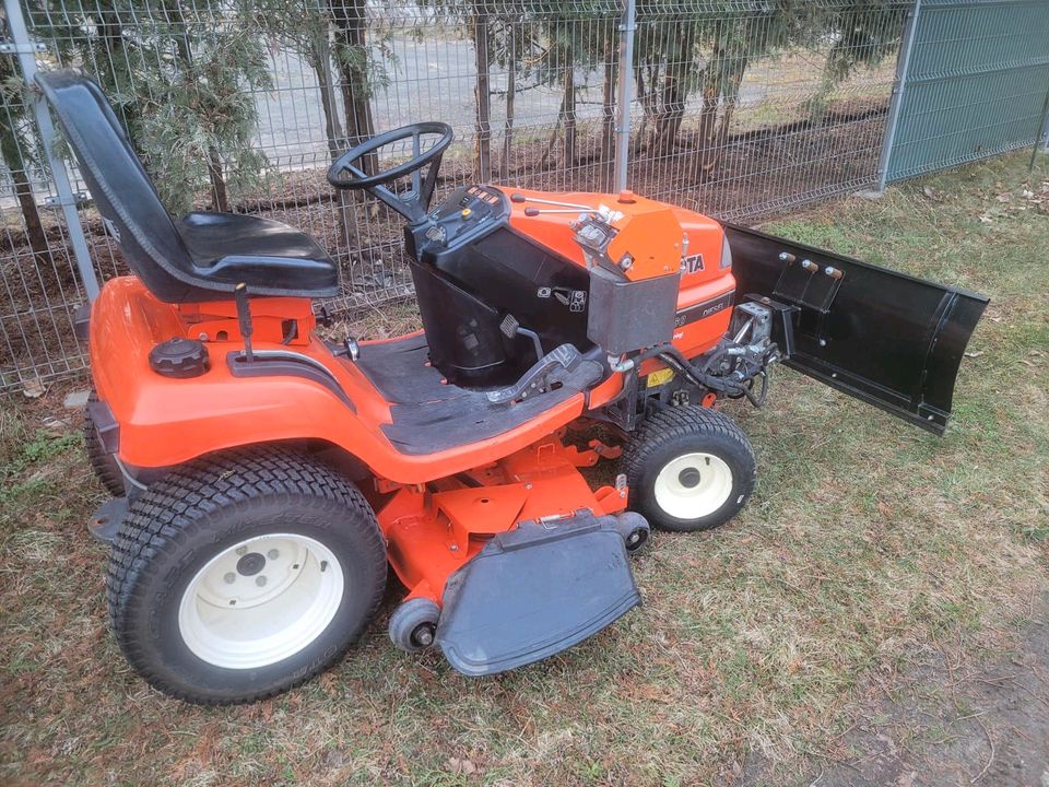 Rasentraktor aufsitzmäher Kubota G2160 diesel. Lieferung frei!!! in Görlitz