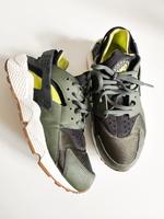 Original Nike Air Huarache Run sneaker schuh carbongrün schwarz Mitte - Wedding Vorschau