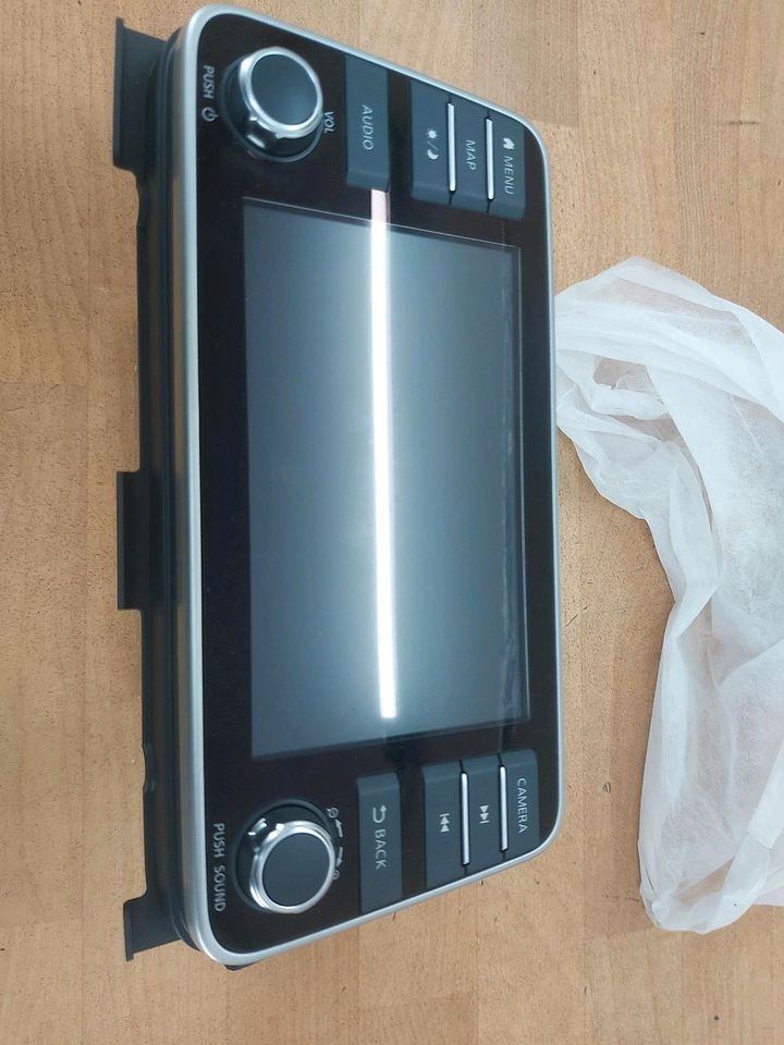 Display Navigation Kamera Nissan Sunny Micra V 259155FA5A Neu in Ennepetal